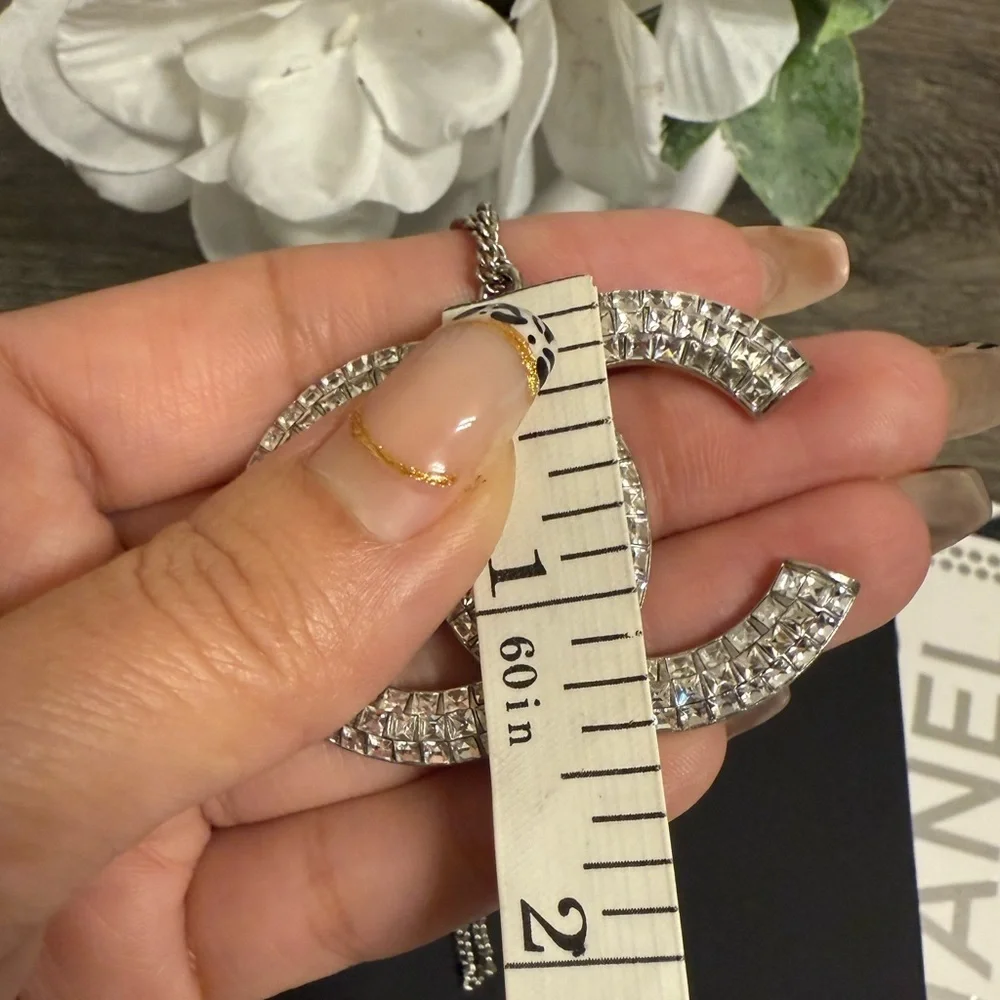 CHANEL Large Silver Crystal CC Logo Pendant Necklace - Picture 8 of 10